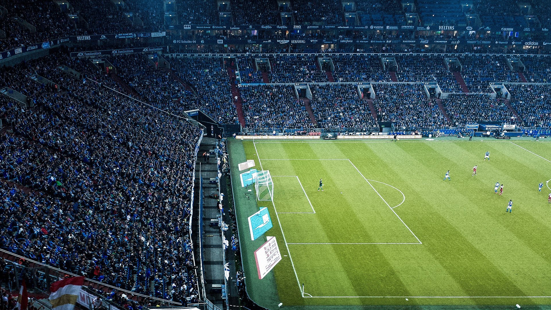 九游网页版官网-弗朗索瓦·霍尔茨豪伊泽：不畏挑战，在南非队的进攻中提供强大支持